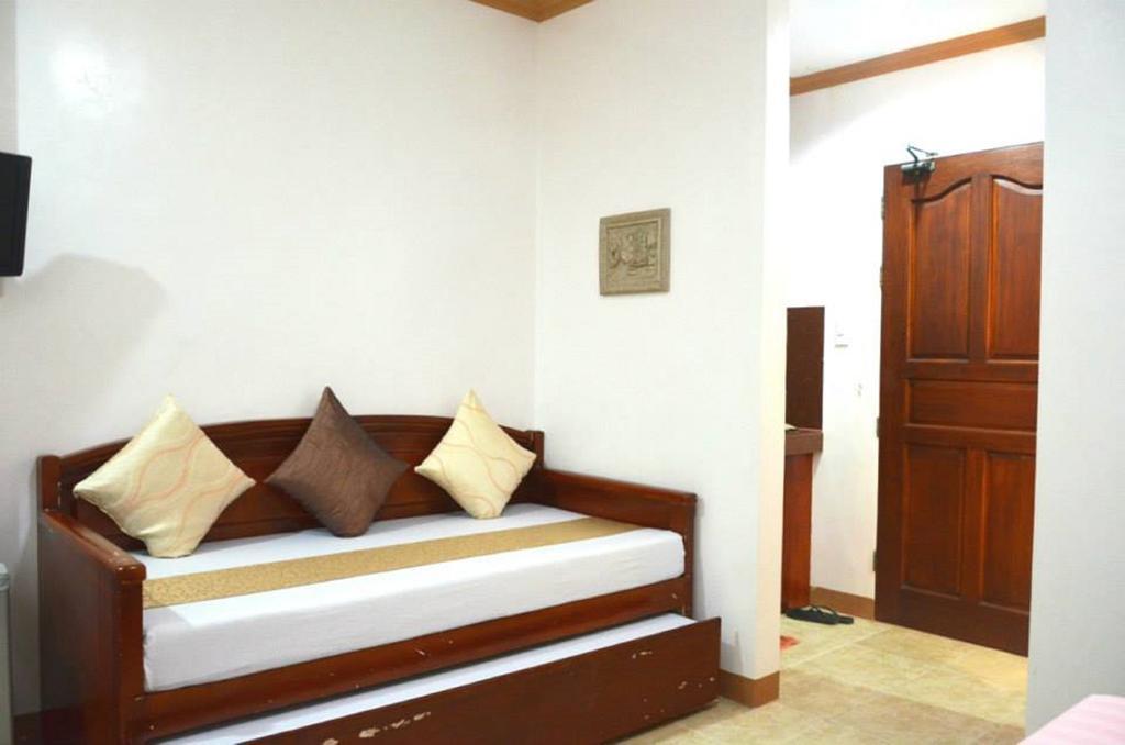 Casa D' Estrella Apartelle Balabag  Pokój zdjęcie
