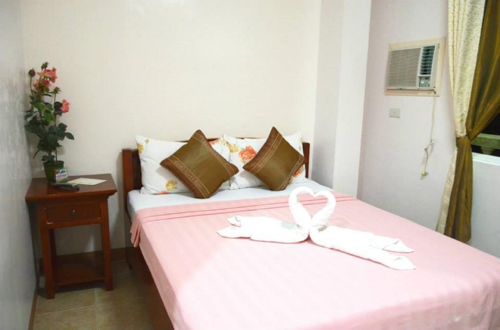 Casa D' Estrella Apartelle Balabag  Pokój zdjęcie