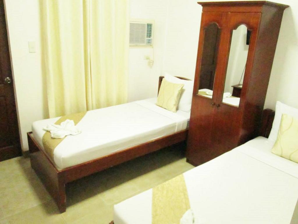 Casa D' Estrella Apartelle Balabag  Pokój zdjęcie